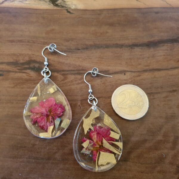 real geranium earrings